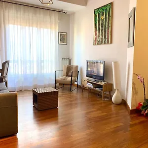 https://apt-monkey.catania-hotels.net